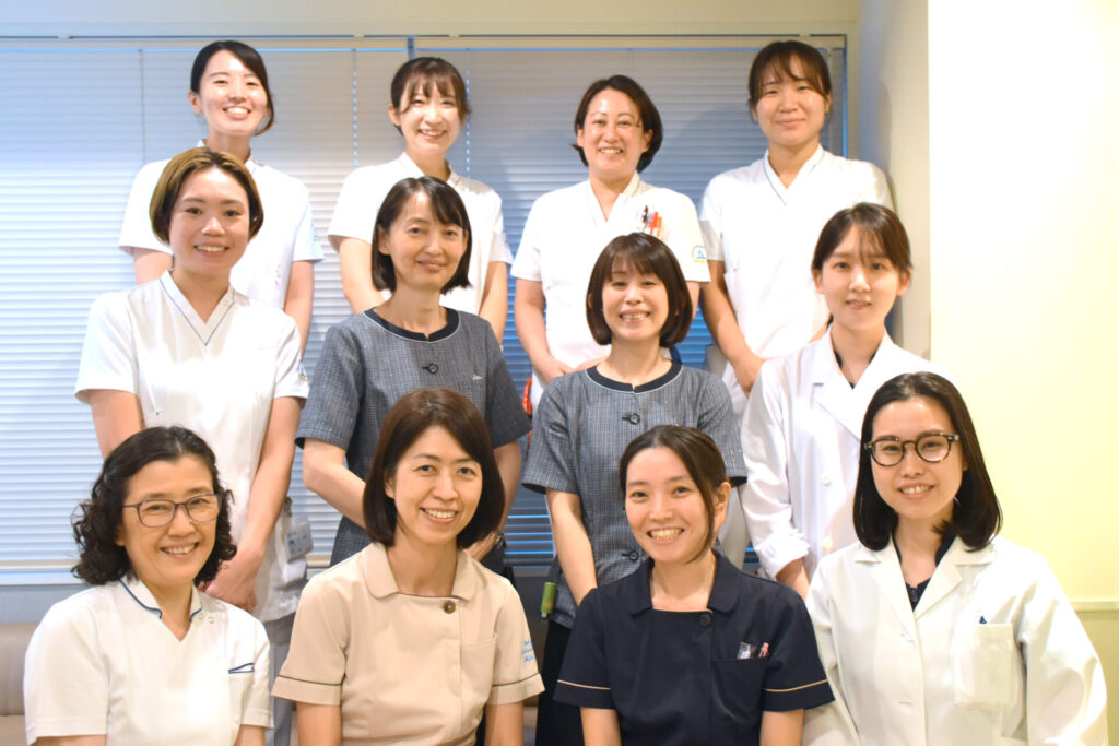 院長をはじめスタッフは全員女性